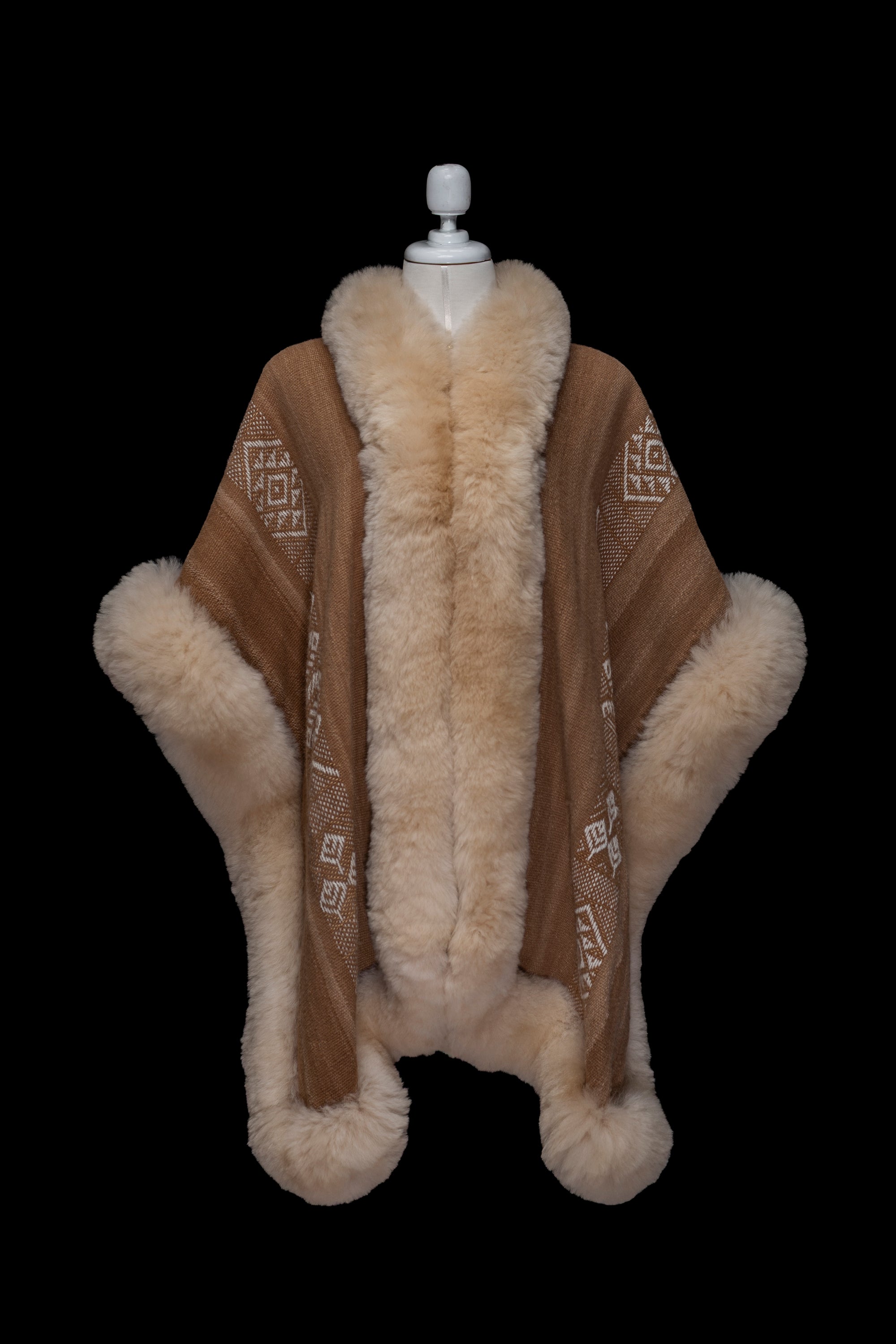 Echo of Tayta Inti | Tan Baby Alpaca Fur Cape 931