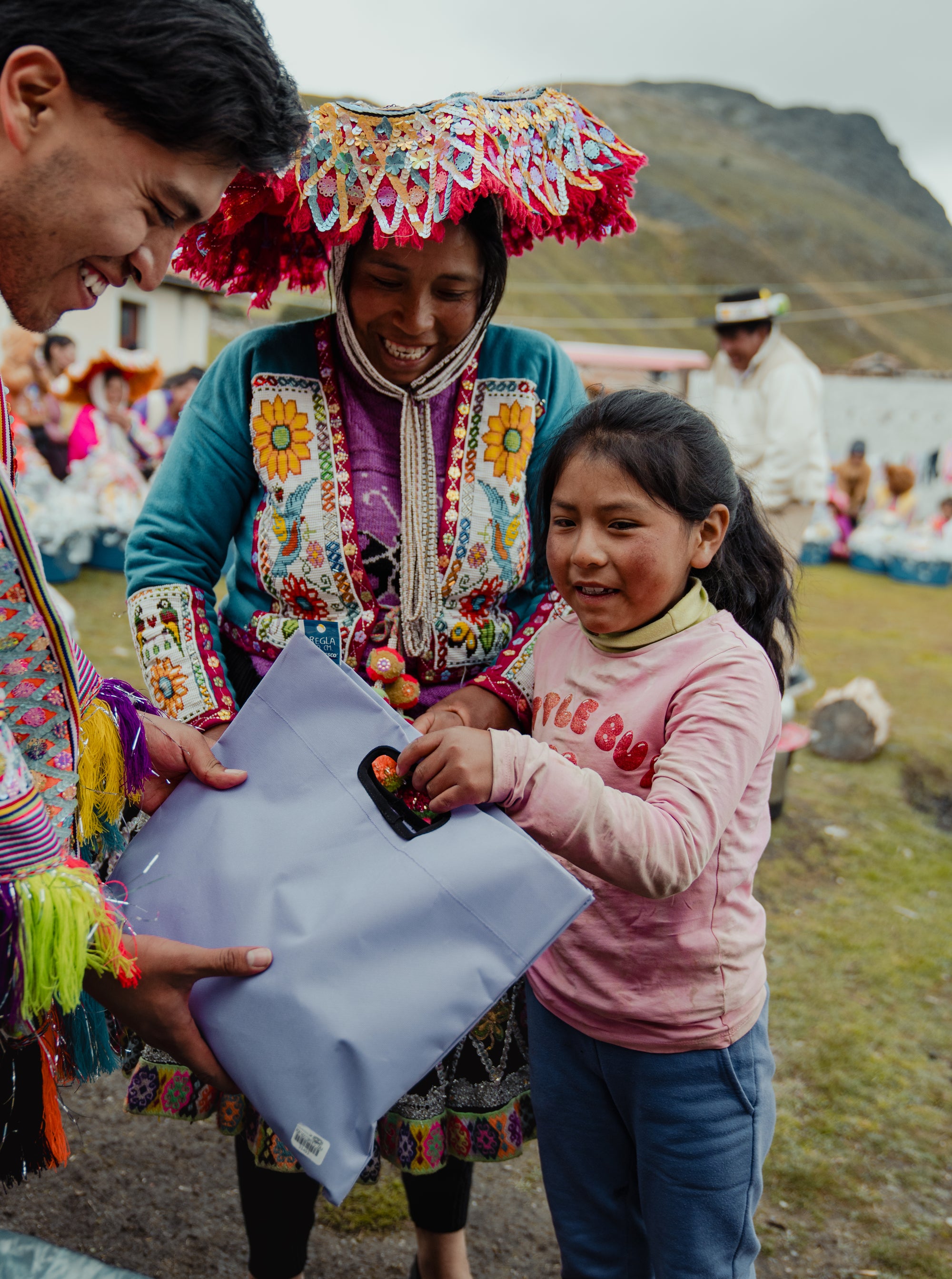 Holiday Canastas | Gifts Baskets for our Artisan Partners