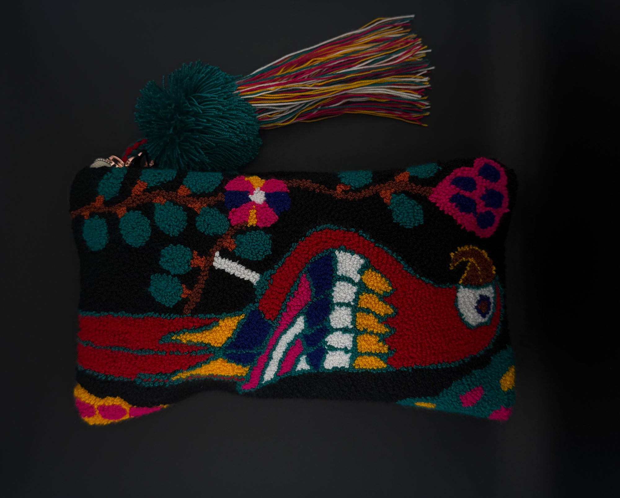 Kalekale Wayuu Clutch