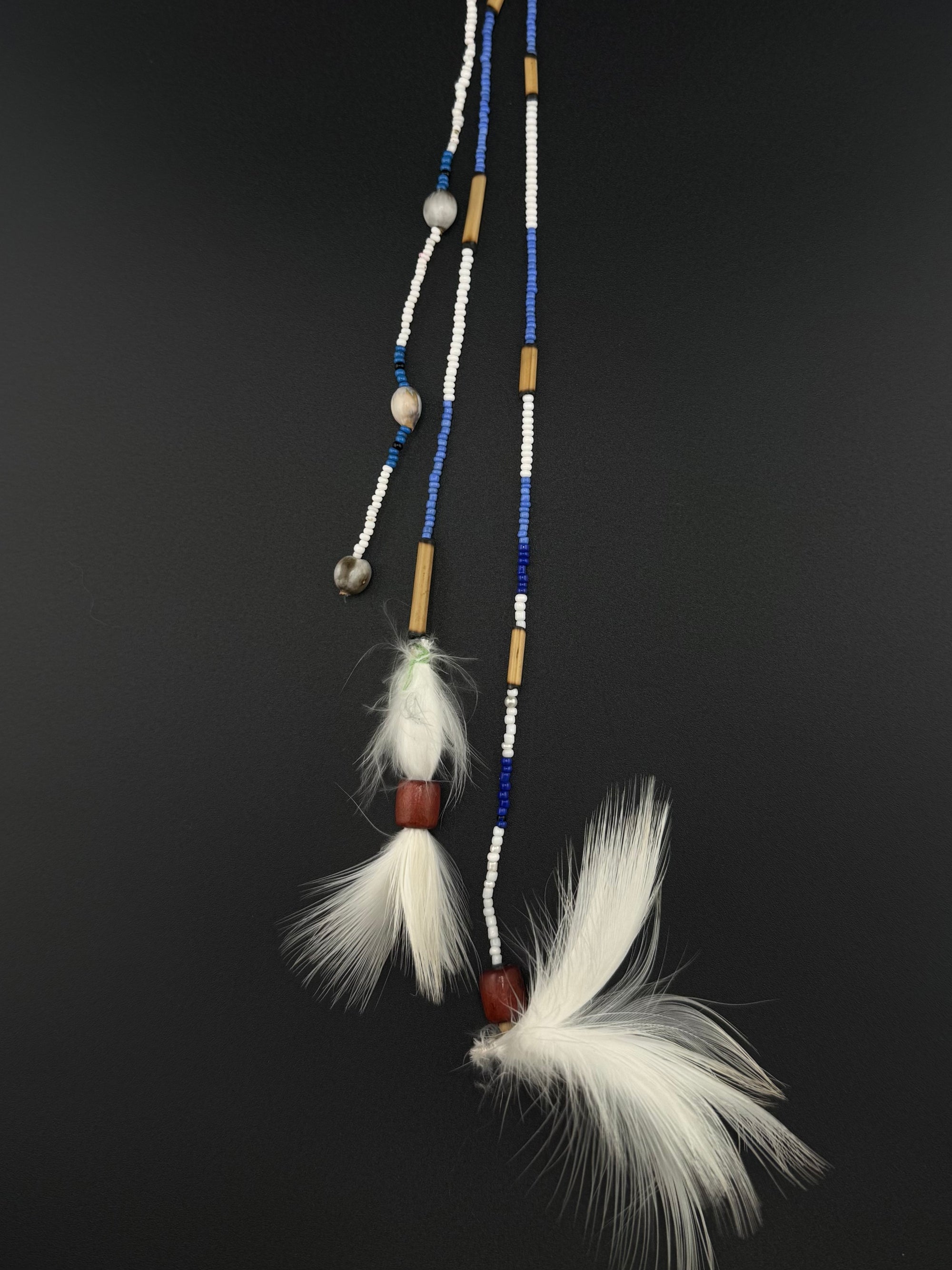 White Huni Kuin Feather Hair Clip
