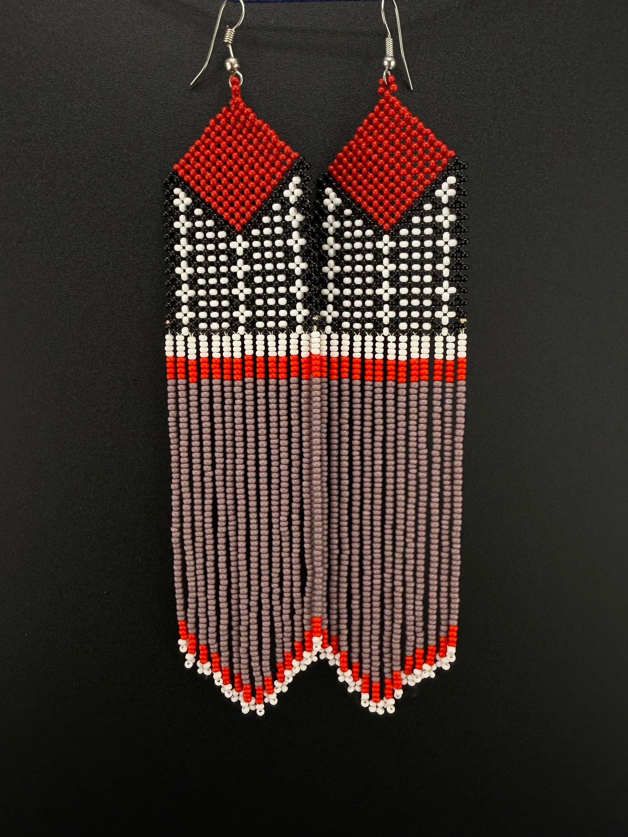 Red &amp; Mauve Fulni-ô Shield Earring