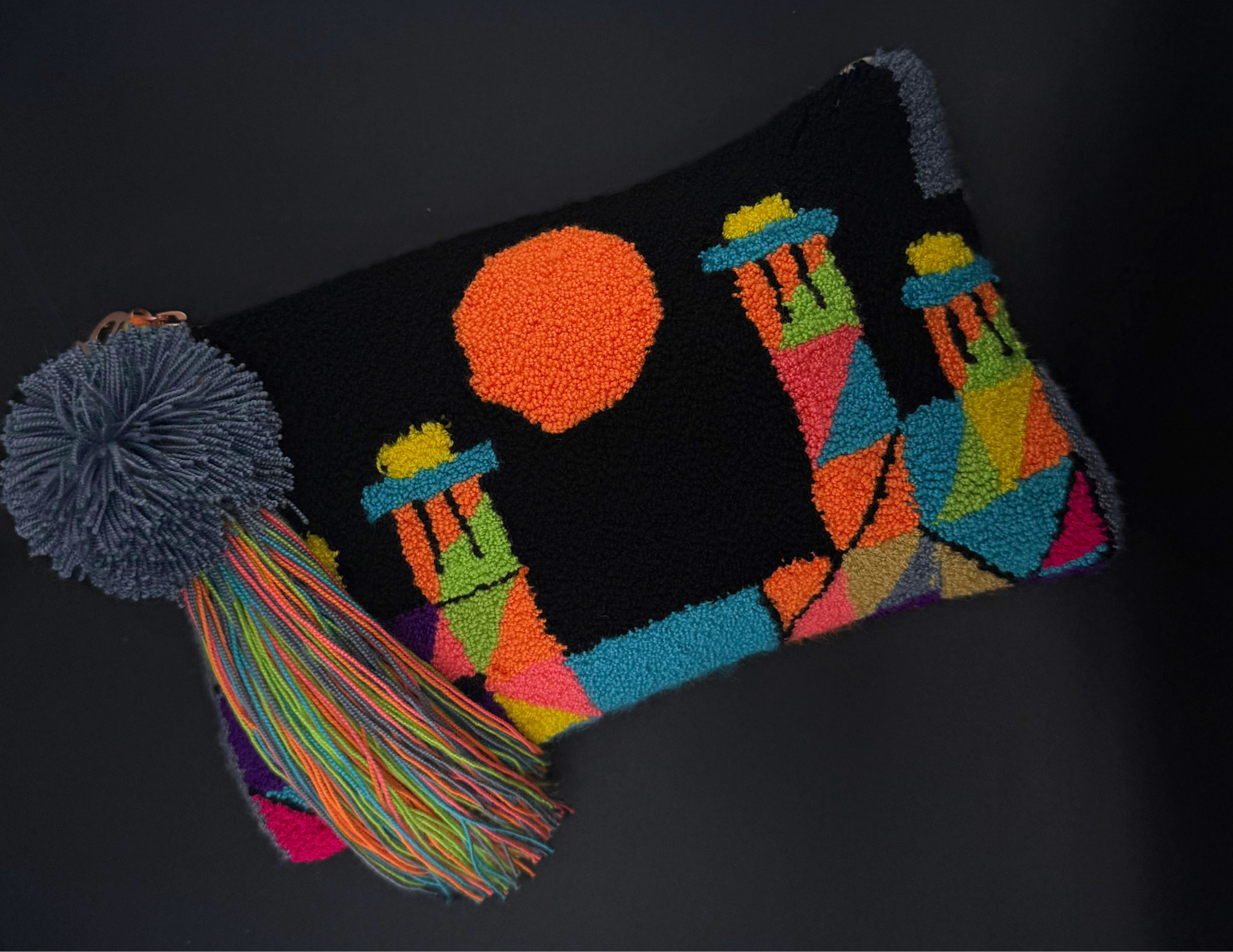 Makaa Wayuu Tapizado Clutch