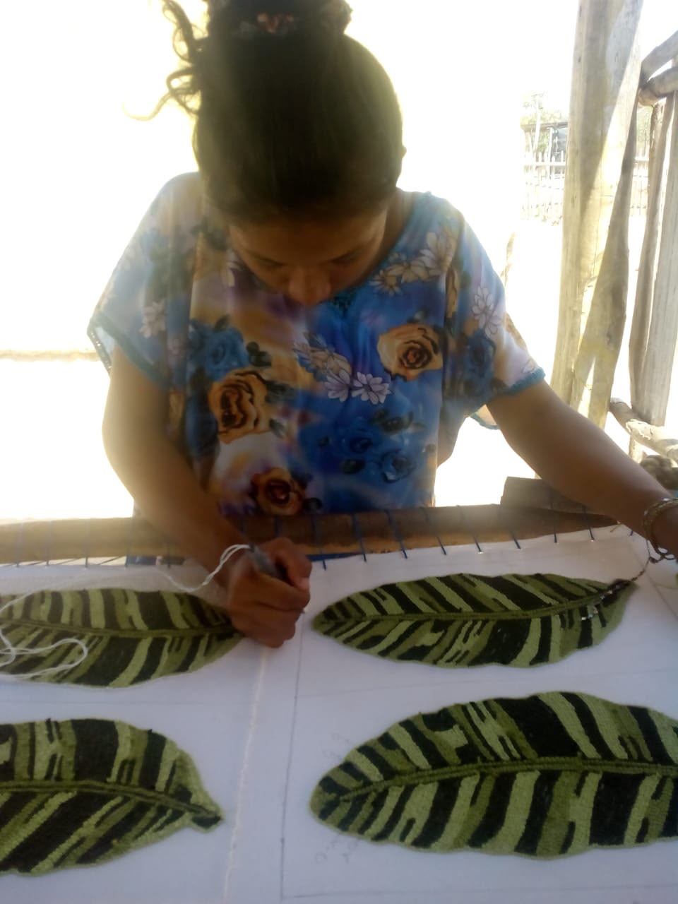 Pülaꞌana Wayuu Clutch